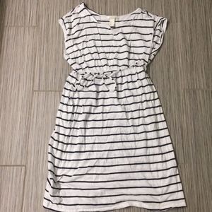 H&M Dresses - Striped maternity tee-shirt dress H&M Dresses - Striped maternity tee-shirt dress